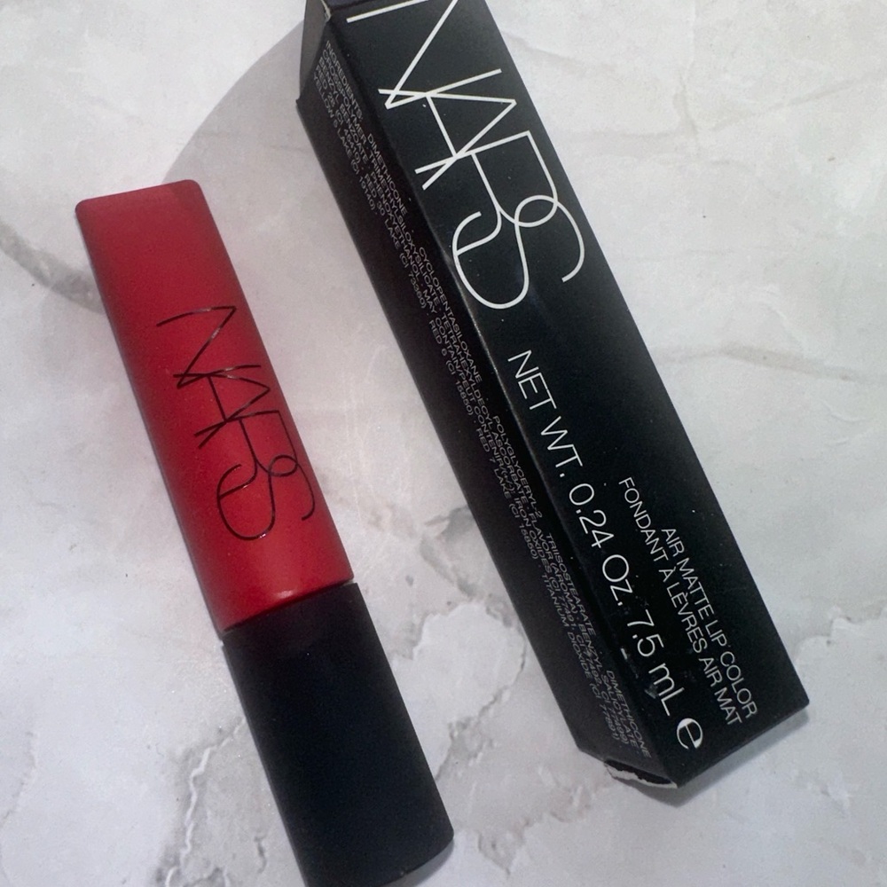 NARS Red Lipstick Classic Black Tube